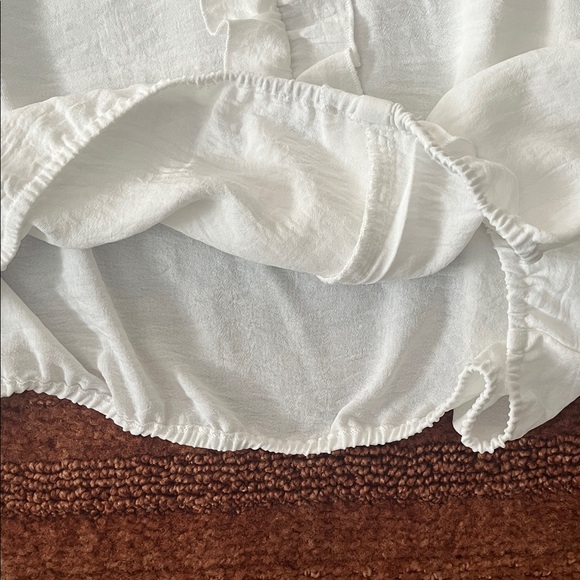 Have White Ruffle-Front Button Blouse - Picture 5 of 6